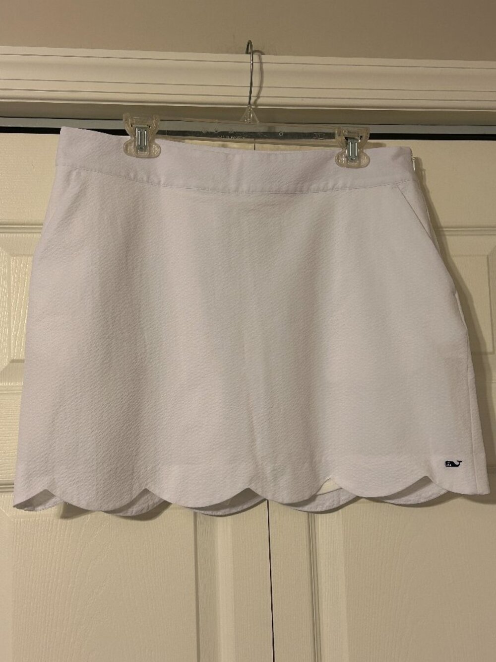 VINEYARD VINES Sz 14 White w Blue Embroidered Whale Logo Performance Skirt Skort